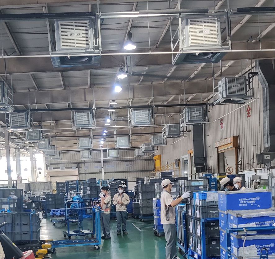 環(huán)保空調(diào)為倉儲倉庫通風降溫.jpg